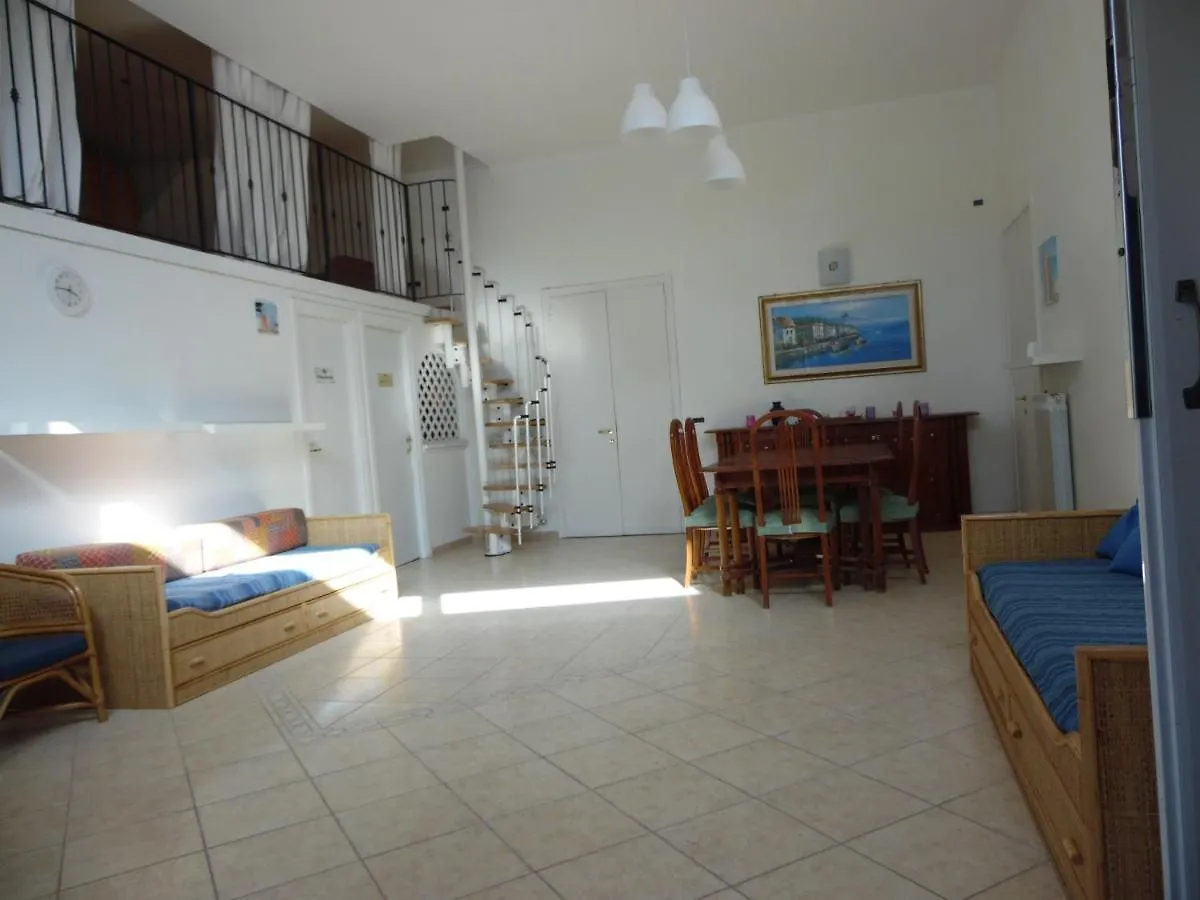 Villa Giulia Fregenae 0*,