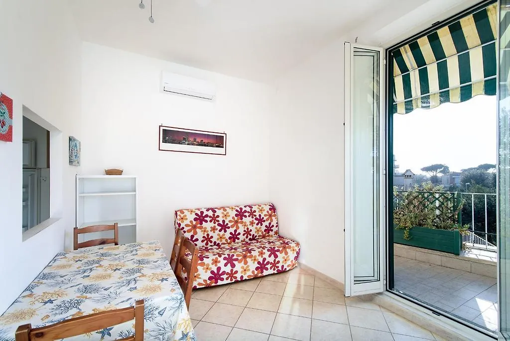 Villa Giulia Fregenae 0*,